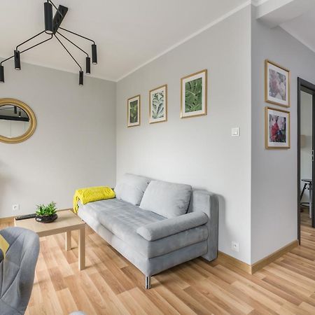 Apartment Rozana Poznan By Noclegi Renters Exteriör bild