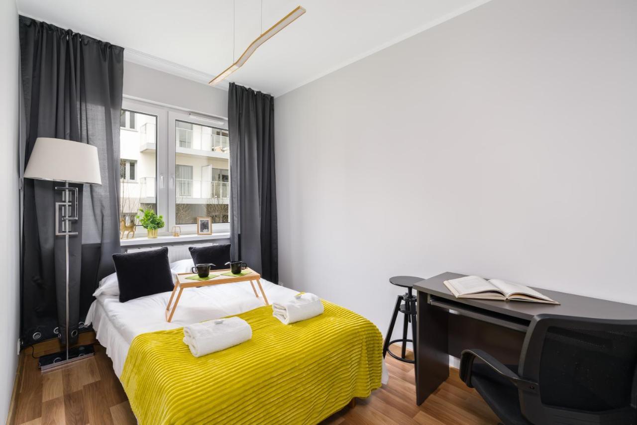 Apartment Rozana Poznan By Noclegi Renters Exteriör bild