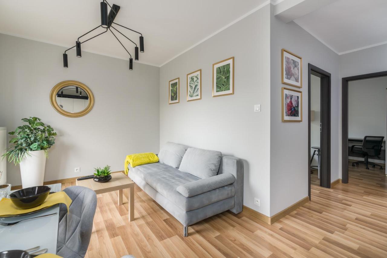 Apartment Rozana Poznan By Noclegi Renters Exteriör bild