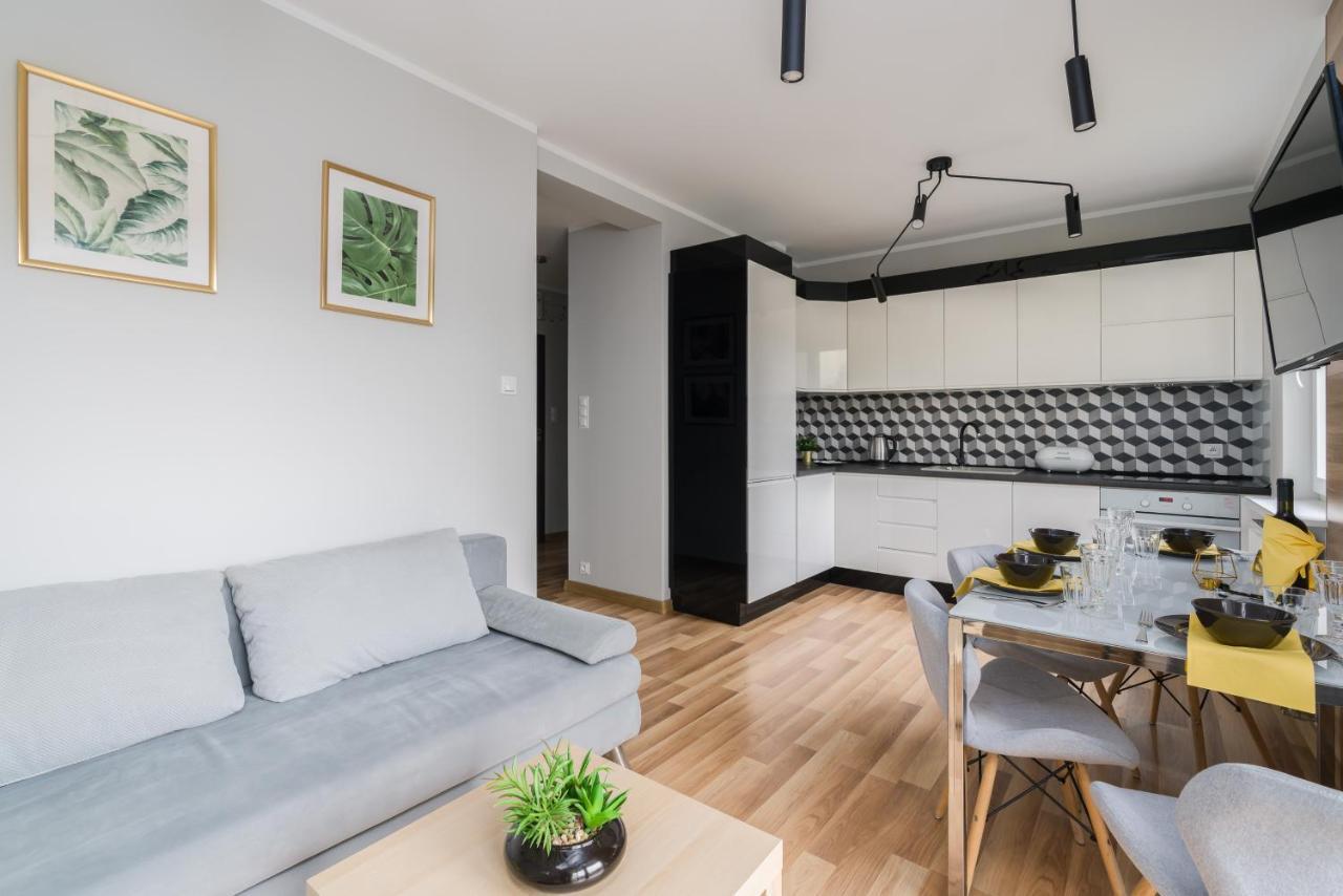 Apartment Rozana Poznan By Noclegi Renters Exteriör bild