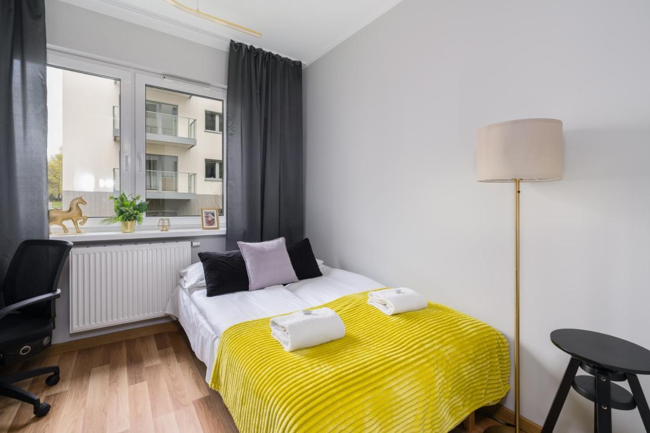 Apartment Rozana Poznan By Noclegi Renters Exteriör bild