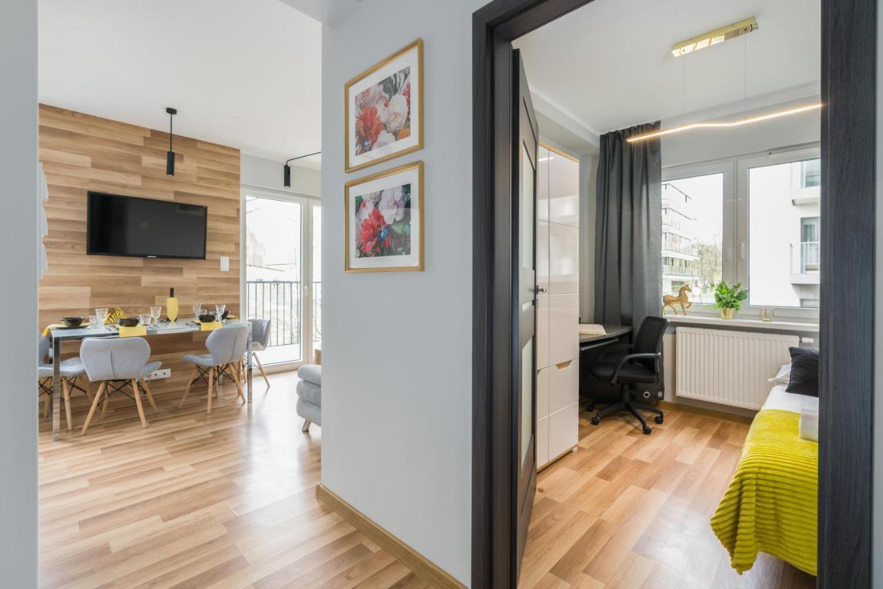 Apartment Rozana Poznan By Noclegi Renters Exteriör bild