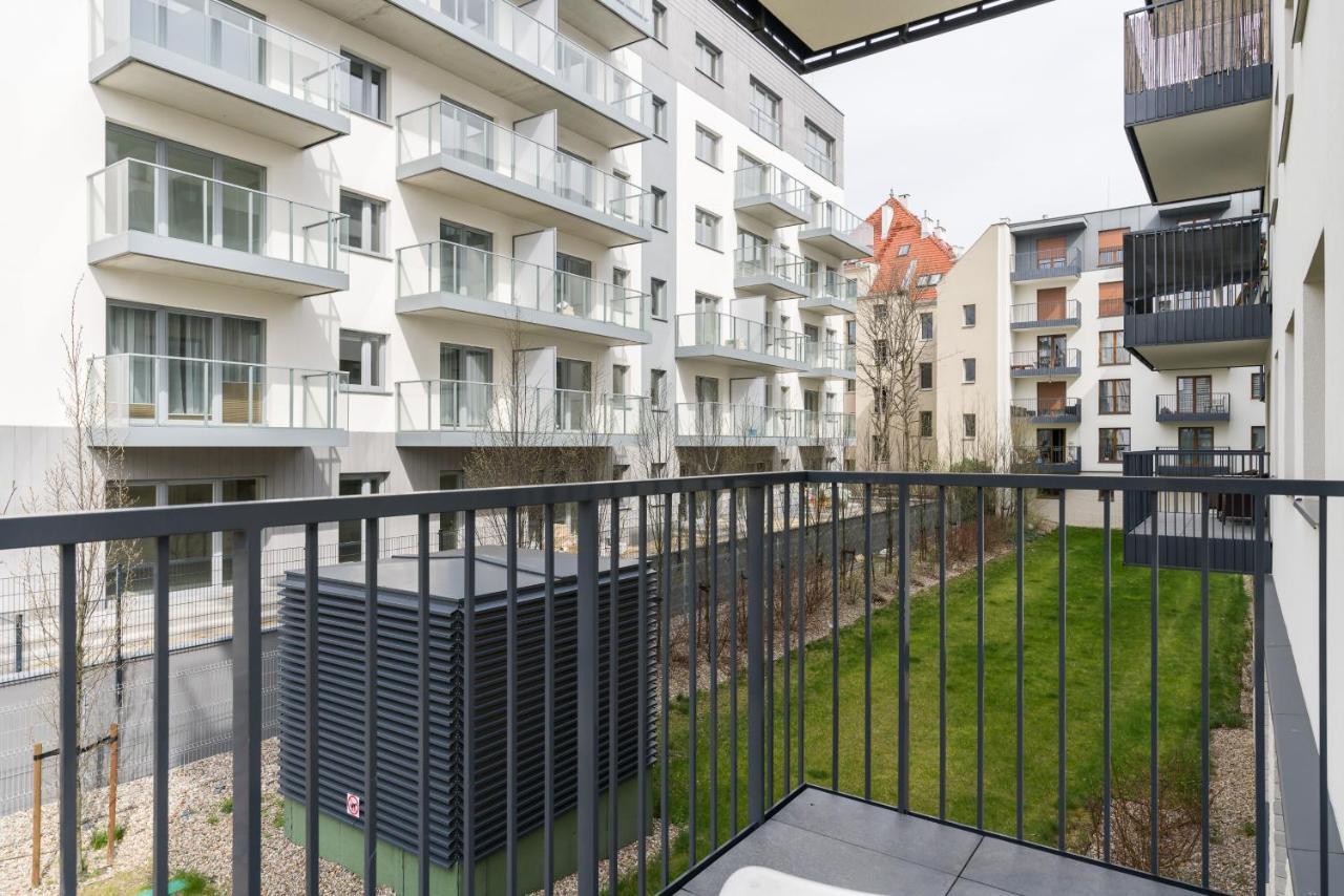 Apartment Rozana Poznan By Noclegi Renters Exteriör bild
